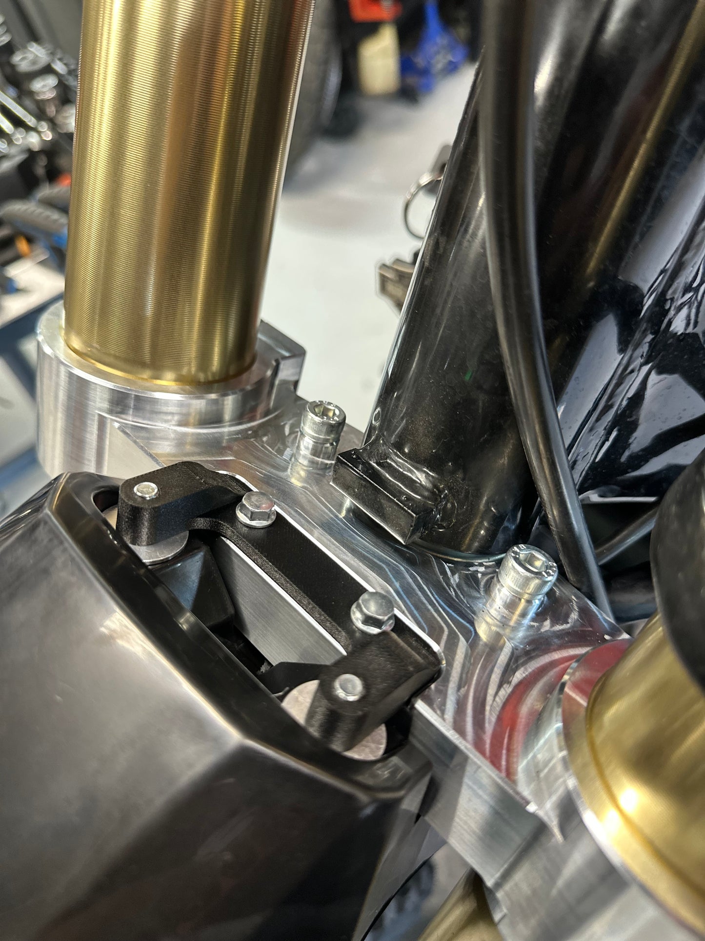 Sportster / Dirtster Invert Fork Triple Clamps